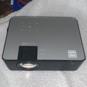 RCA Rpj133 720p Home Theater Projector